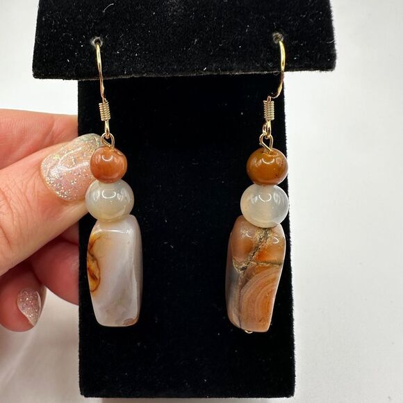Almost 2.5" polished agate stone dangle earrings with stamped 925 hooks! - Picture 4 of 11